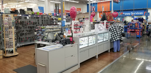 Shopping Mall «Centre at Riverchase Shopping Ctr», reviews and photos, 1694 Montgomery Hwy, Hoover, AL 35216, USA