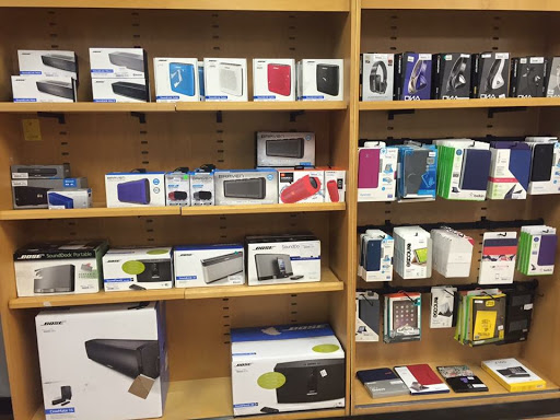 Electronics Store «ReCharged Electronics», reviews and photos, 12735 W Capitol Dr, Brookfield, WI 53005, USA