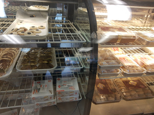 Gourmet Grocery Store «Mediterranean Gourmet Market», reviews and photos, 6122 Franconia Rd, Alexandria, VA 22310, USA