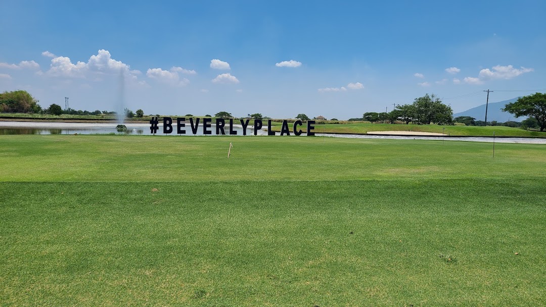 BEVERLY GOLF CLUBHOUSE