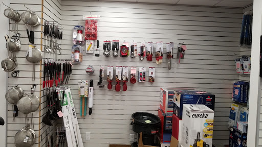 Electronics Store «Sterling Electronics», reviews and photos, 369 Kingston Ave, Brooklyn, NY 11213, USA