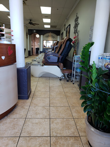 Nail Salon «AZ Tip & Toes Nails and Spa», reviews and photos, 15425 S 48th St # 106, Phoenix, AZ 85044, USA