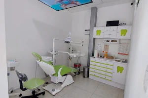 Clinica Dental San Rafael Sucursal Nezahualcoyotl image