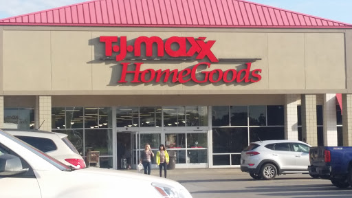 Department Store «T.J. Maxx & HomeGoods», reviews and photos, 717 Boardman Poland Rd, Youngstown, OH 44512, USA