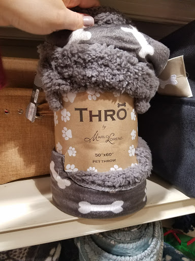 Discount Store «Gordmans - Store Closing Soon», reviews and photos, 214 Gable Crossing Dr, Avon, IN 46123, USA