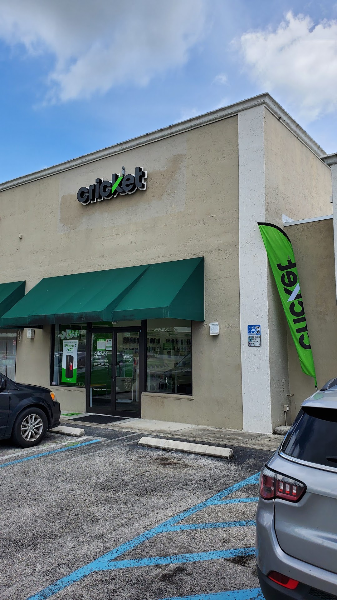 Cricket Wireless Authorized Retailer (Biscayne 72)