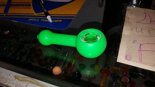 Tobacco Shop «Little Canada Smoke Shop & Specialties LLC», reviews and photos, 37 Little Canada Rd E, St Paul, MN 55117, USA