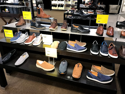 Department Store «Nordstrom Thousand Oaks», reviews and photos, 346 W Hillcrest Dr, Thousand Oaks, CA 91360, USA