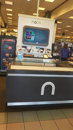 Book Store «Barnes & Noble», reviews and photos, 2031 Dr Martin Luther King Jr Pkwy, Chico, CA 95928, USA