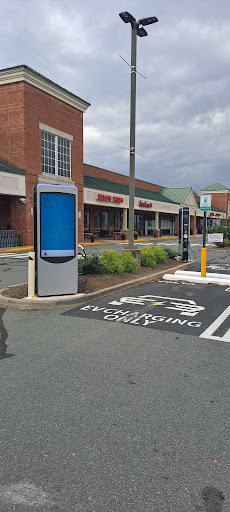 Supermarket «Giant», reviews and photos, 1900 Abbey Rd, Charlottesville, VA 22911, USA