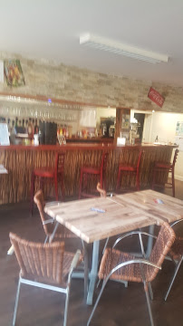 Atmosphère du Restaurant belge Cafe Restaurant de la place à Michery - n°15
