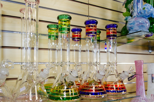 Tobacco Shop «Supernova Smoke Shop #6», reviews and photos, 6025 Callaghan Rd, San Antonio, TX 78228, USA