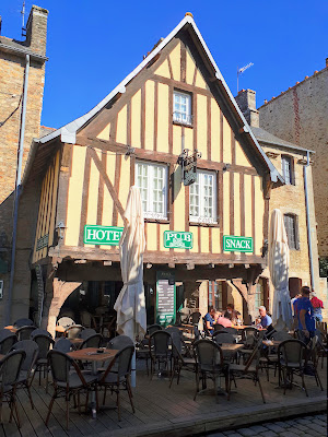 Au Vieux Saint Sauveur à Dinan