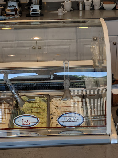 Ice Cream Shop «FRÍO Gelato - 517 Dempster, Evanston», reviews and photos, 517 Dempster St, Evanston, IL 60201, USA