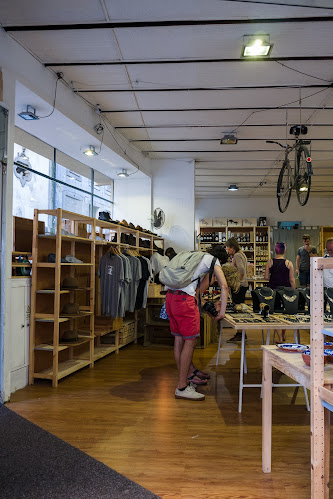 Opinii despre Oporto Craft Market în Porto - Loja