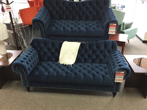 Furniture Store «Furniture Plus», reviews and photos, 10246 NE Halsey St, Portland, OR 97220, USA