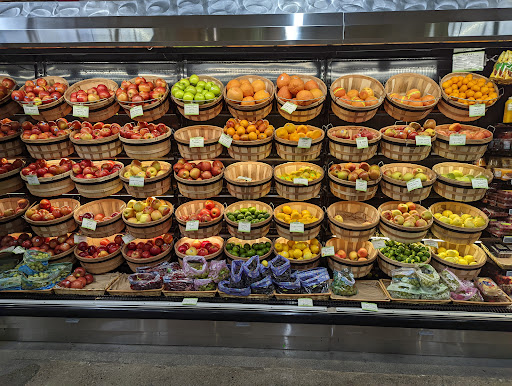 Grocery Store «Newport Avenue Market», reviews and photos, 1121 NW Newport Ave, Bend, OR 97703, USA