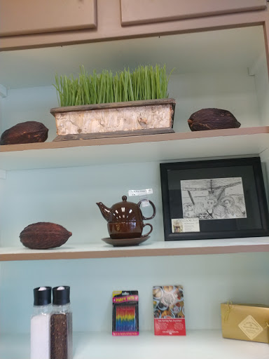 Pastry Shop «Au Peche Mignon», reviews and photos, 1415 Timberlane Rd, Tallahassee, FL 32312, USA