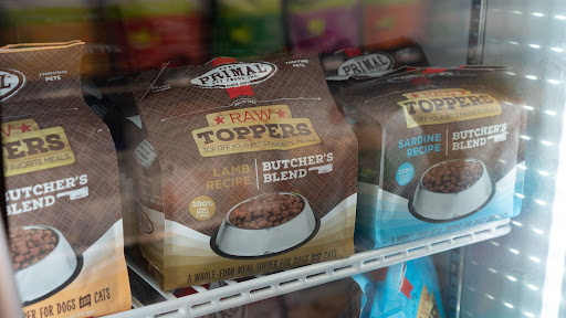 Pet Supply Store «Wags To Wiskers Pet Supplies», reviews and photos, 2423 W Stadium Blvd, Ann Arbor, MI 48103, USA