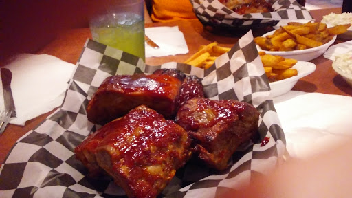 Restaurant «Brewsers Sports Grill», reviews and photos, 839 W Water St, Coal Township, PA 17866, USA