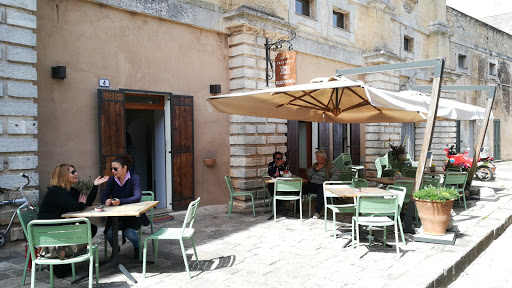 Caffè Trattoria Da Eleonora in Alessano, Provincia di Lecce