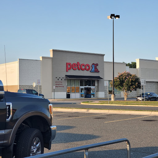 Pet Supply Store «Petco Animal Supplies», reviews and photos, 16417 Merchants Ln, King George, VA 22485, USA