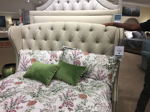 Furniture Store «Ashley HomeStore», reviews and photos, 26222 Golden Maple Loop, Wesley Chapel, FL 33544, USA