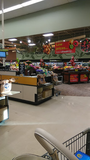 Grocery Store «Kroger», reviews and photos, 858 Main St, Wintersville, OH 43953, USA