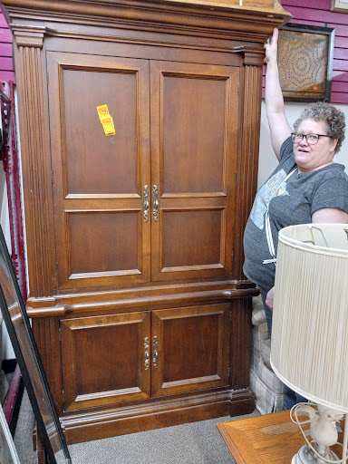 Thrift Store «The Treasure Chest of MorningStar Mission», reviews and photos, 2221 W Jefferson St, Joliet, IL 60435, USA