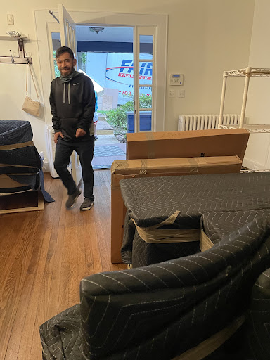 Moving Company «A 2 B Moving And Delivery», reviews and photos, 7001 Loisdale Rd c, Springfield, VA 22150, USA