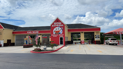 Wow Express Car Wash and Oil Change en Trinity