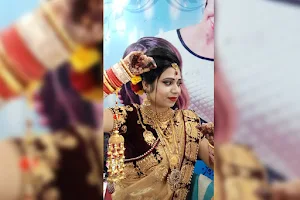 Nandini Caja - Beauty and Makeup | Gurukul of Training Classes image