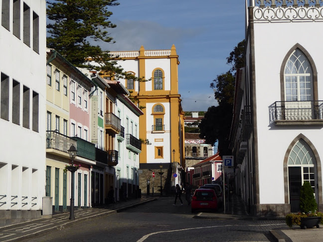 Largo Prior do Crato, Angra do Heroísmo