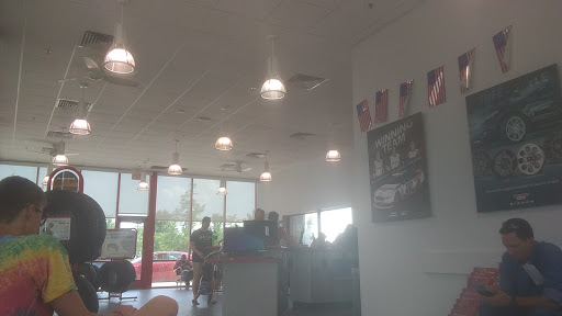 Tire Shop «Discount Tire Store - Cedar Rapids, IA», reviews and photos, 3050 Wiley Blvd SW, Cedar Rapids, IA 52404, USA