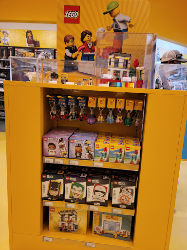 The LEGO® Store University Town Center