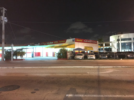 Auto Repair Shop «Pro Oil & Carwash», reviews and photos, 23 Beacom Blvd, Miami, FL 33135, USA
