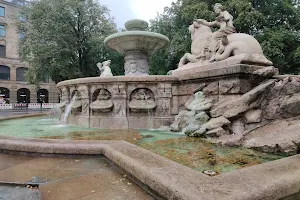 Wittelsbacher Brunnen image