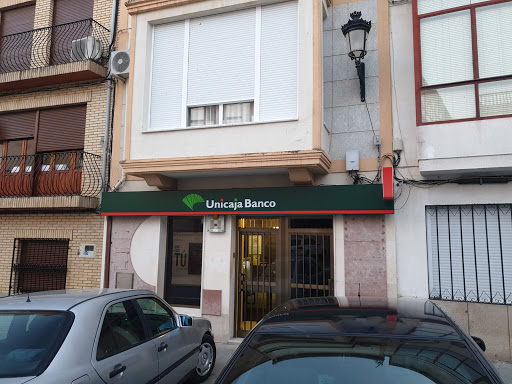 Unicaja Banco en Torrejoncillo, Cáceres‎