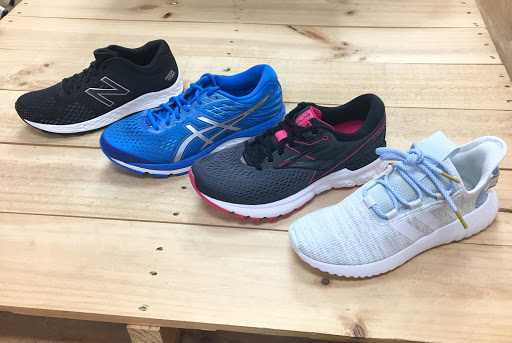 Shoe Store «Sport Seasons», reviews and photos, 56 White Bridge Pike, Nashville, TN 37205, USA