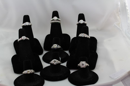 Jewelry Store «Encinitas Coin & Jewelry», reviews and photos, 609 S Coast Hwy 101, Encinitas, CA 92024, USA