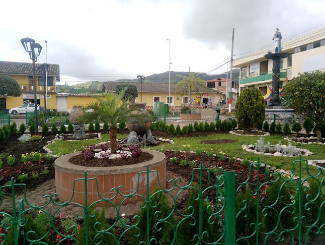 Opinii despre GADM SAN PEDRO DE HUACA în San Pedro de Huaca - Oficina de empresa