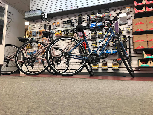 Sporting Goods Store «Durst Cycle and Fitness», reviews and photos, 1112 W University Ave, Urbana, IL 61801, USA