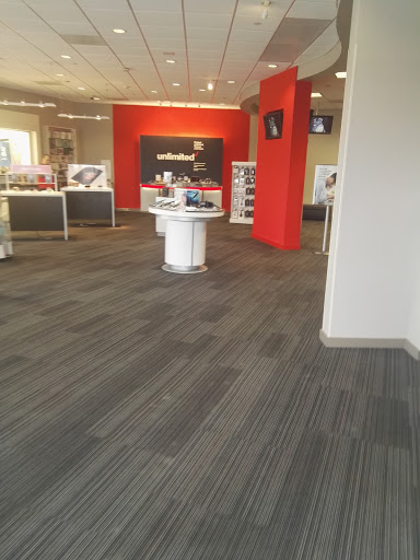 Cell Phone Store «Verizon», reviews and photos, 369 Rockaway Turnpike, Lawrence, NY 11559, USA