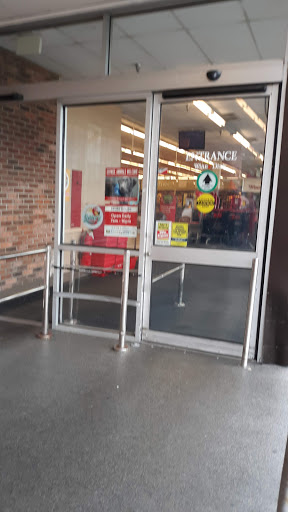 Grocery Store «Winn-Dixie», reviews and photos, 5802 54th Ave N, Kenneth City, FL 33709, USA