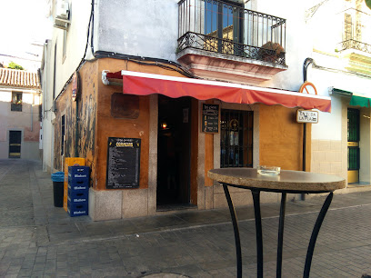 Bar Las Claras - junto al convento de Sta Clara, C. Soledad, 10003 Cáceres, Spain