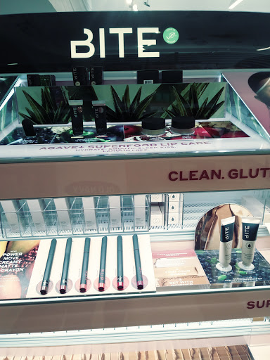 Cosmetics Store «SEPHORA», reviews and photos, 1244 3rd St, Santa Monica, CA 90401, USA