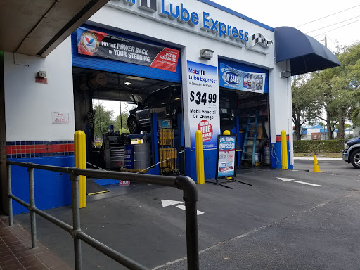 Car Wash «Simoniz Car Wash», reviews and photos, 1214 N State Rd 7, Hollywood, FL 33021, USA