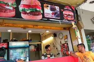 Burger Hub image