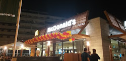 Comida rápida McDonald's - Paredes Paredes