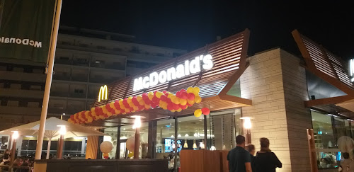 McDonald's - Paredes em Paredes